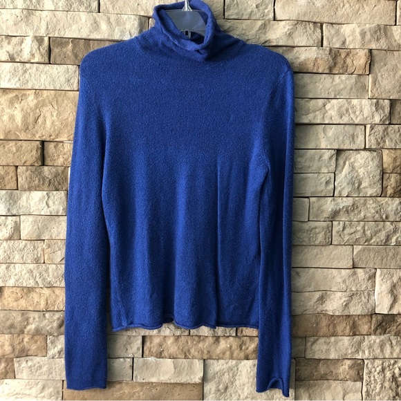 Moda International Turtleneck Sweater Blue Size Medium - Picture 7 of 7